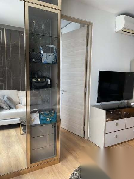 2 Bedroom Condo for sale at Park Origin Phrom Phong — photo 1