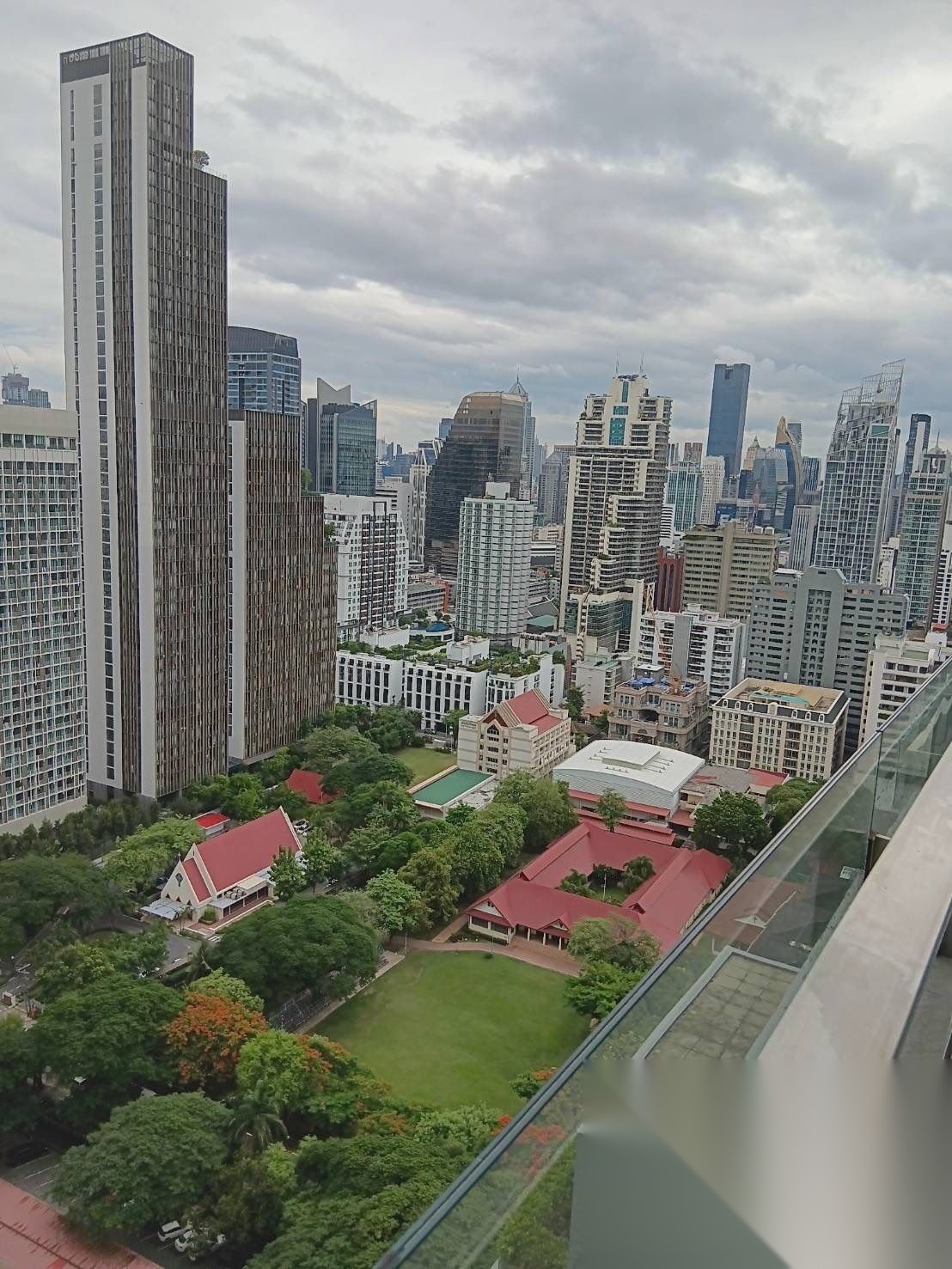 1 Bedroom Penthouse for sale at The Room Sukhumvit 21 — photo 5