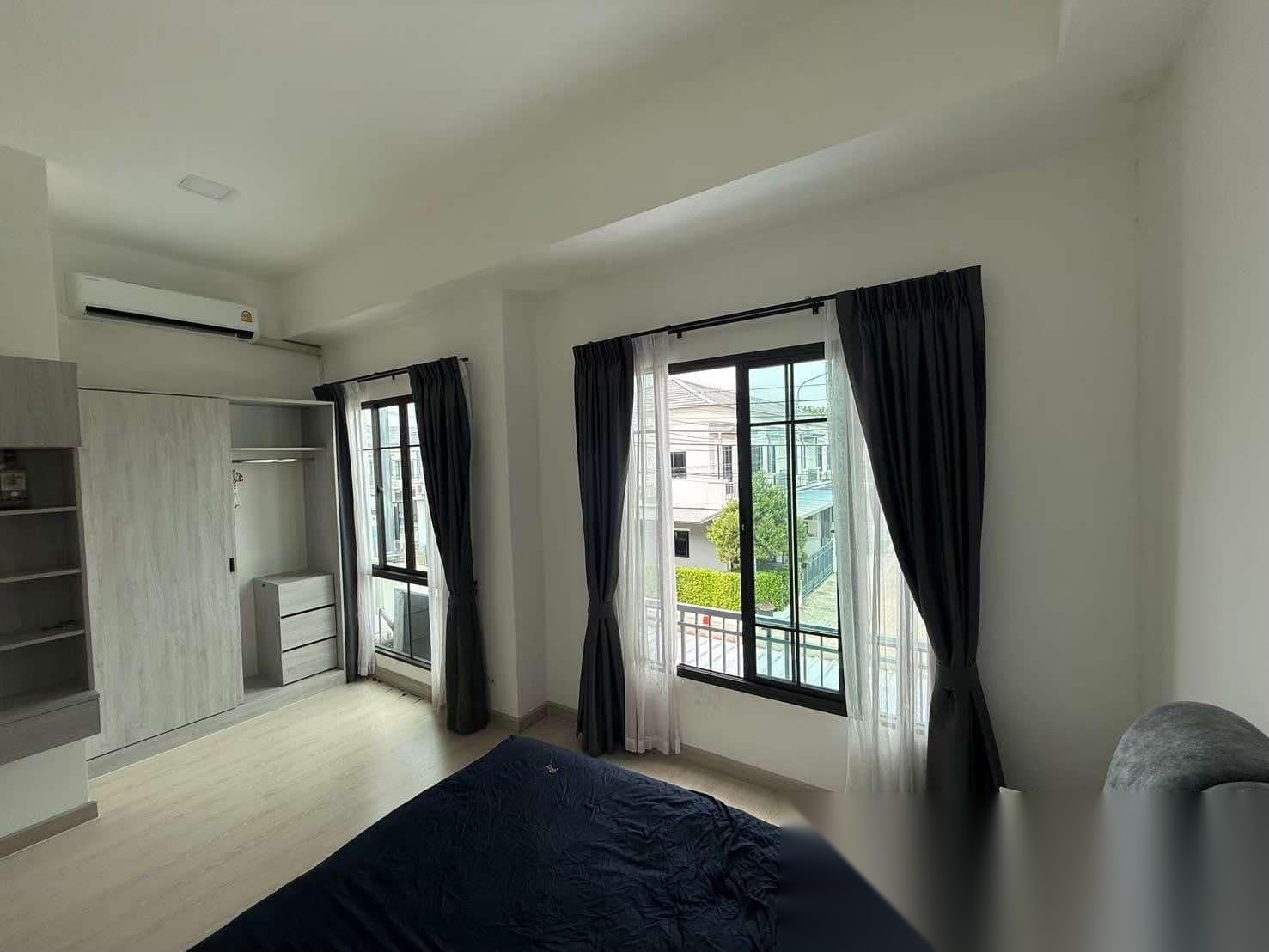 4 Bedroom Townhouse for sale at Pruksa Ville Phaholyothin-Ramintra — photo 4
