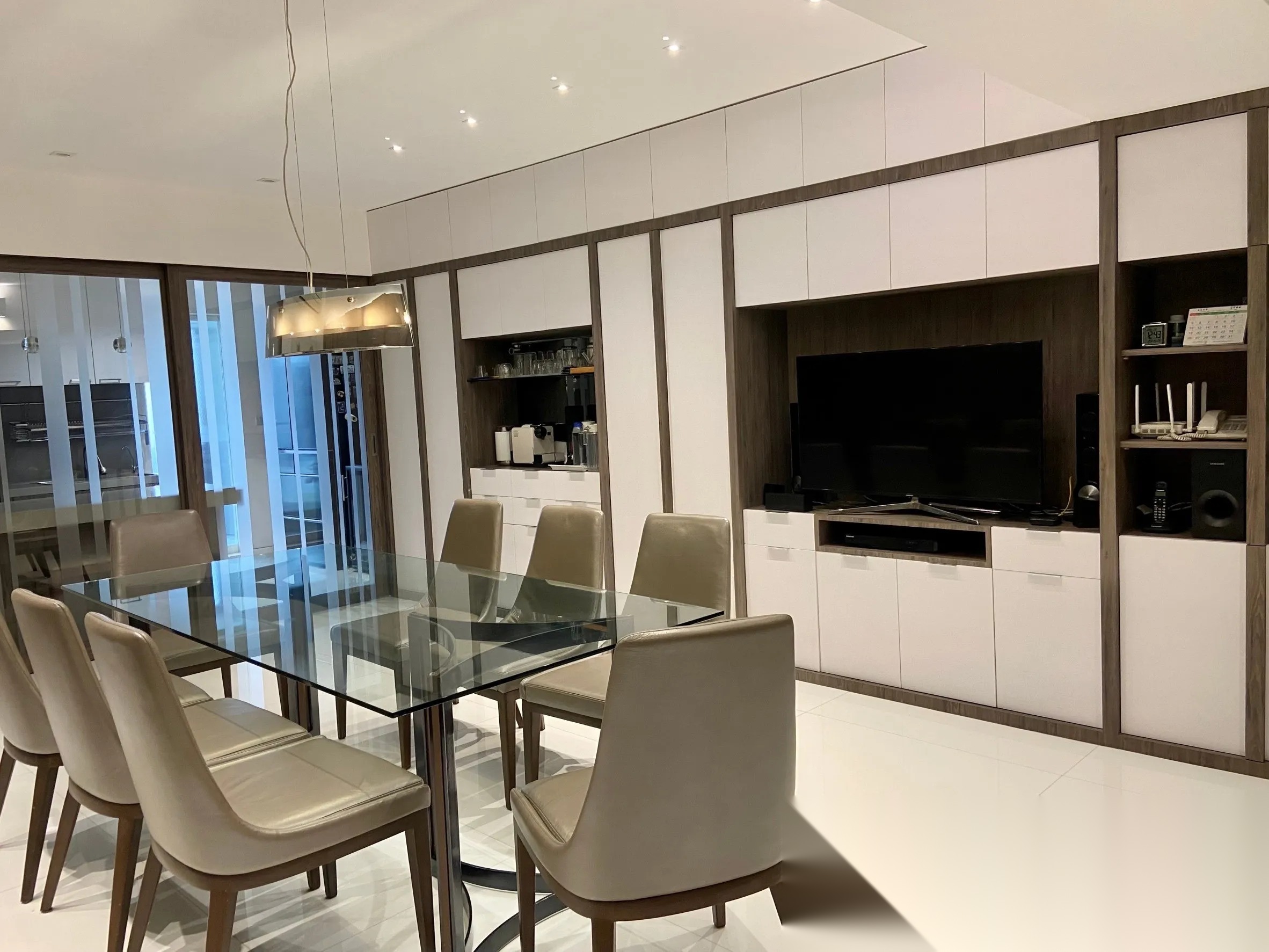 3 Bedroom Condo for sale at Royal Castle — photo 2