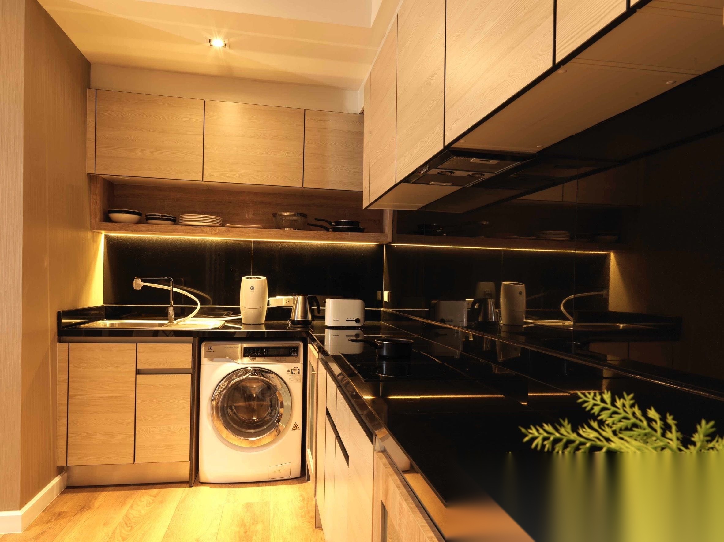 3 Bedroom Condo for sale at Park Origin Phrom Phong — photo 3