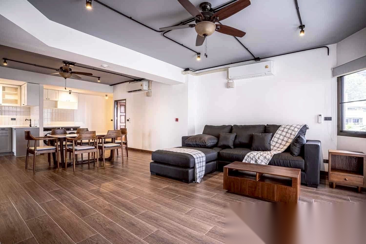3 Bedroom Condo for sale at Floraville Condominium — photo 2