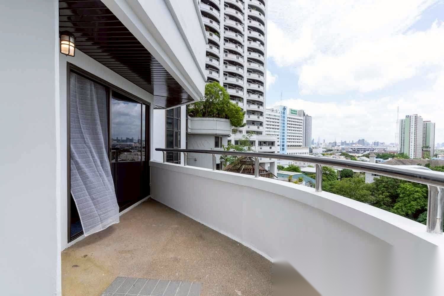 3 Bedroom Condo for sale at Floraville Condominium — photo 5