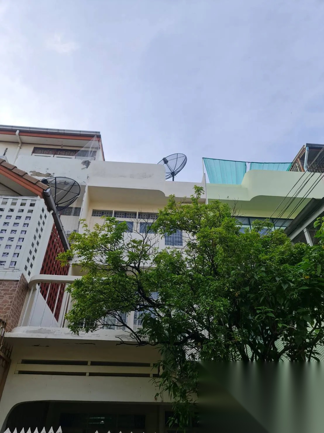 Townhouse in Ekkamai from BTS Ekkamai — photo 4