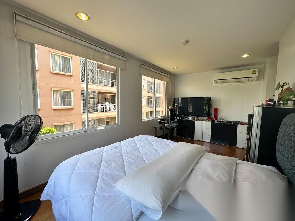 2 Bedroom Condo for sale at The Rise Sukhumvit 39 — photo 5