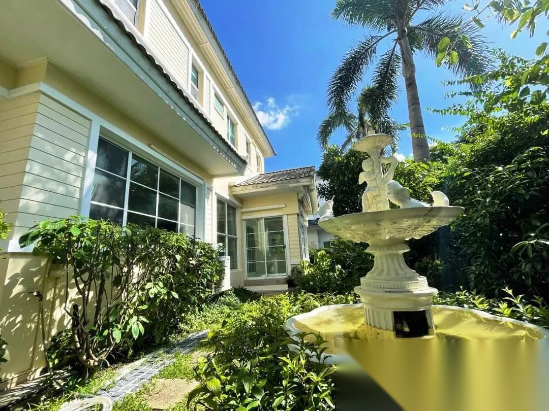 3 Bedroom House for sale at Nantawan Rama 9-Onnut — photo 1
