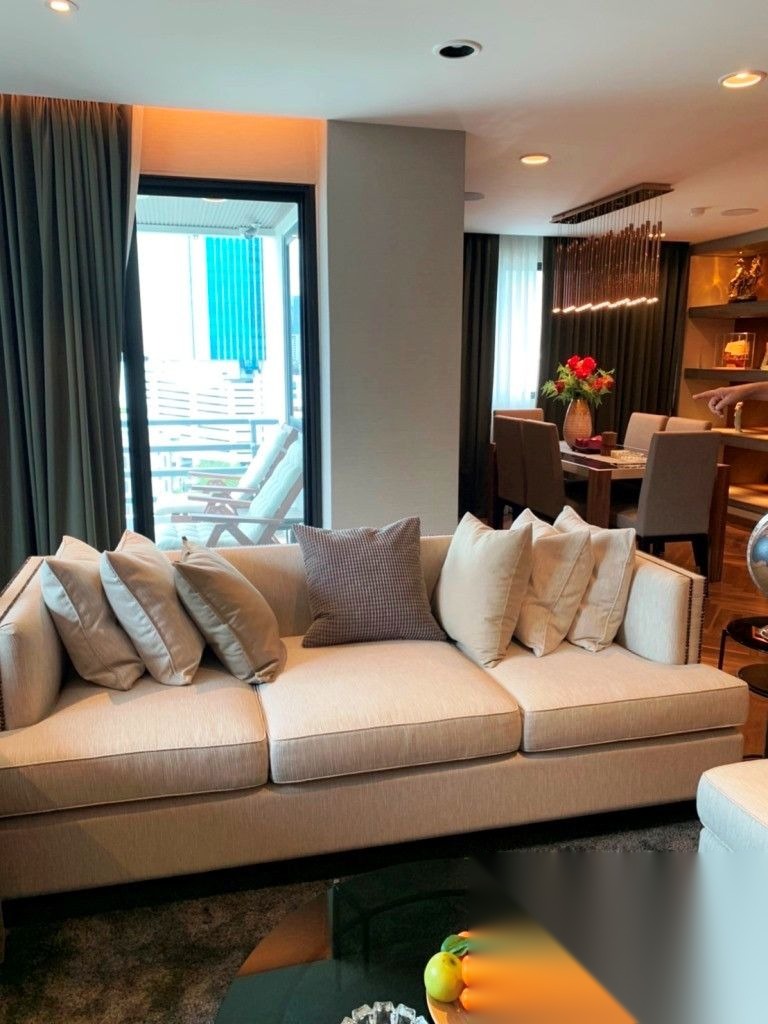 2 Bedroom Condo for sale at Pearl Garden — photo 2