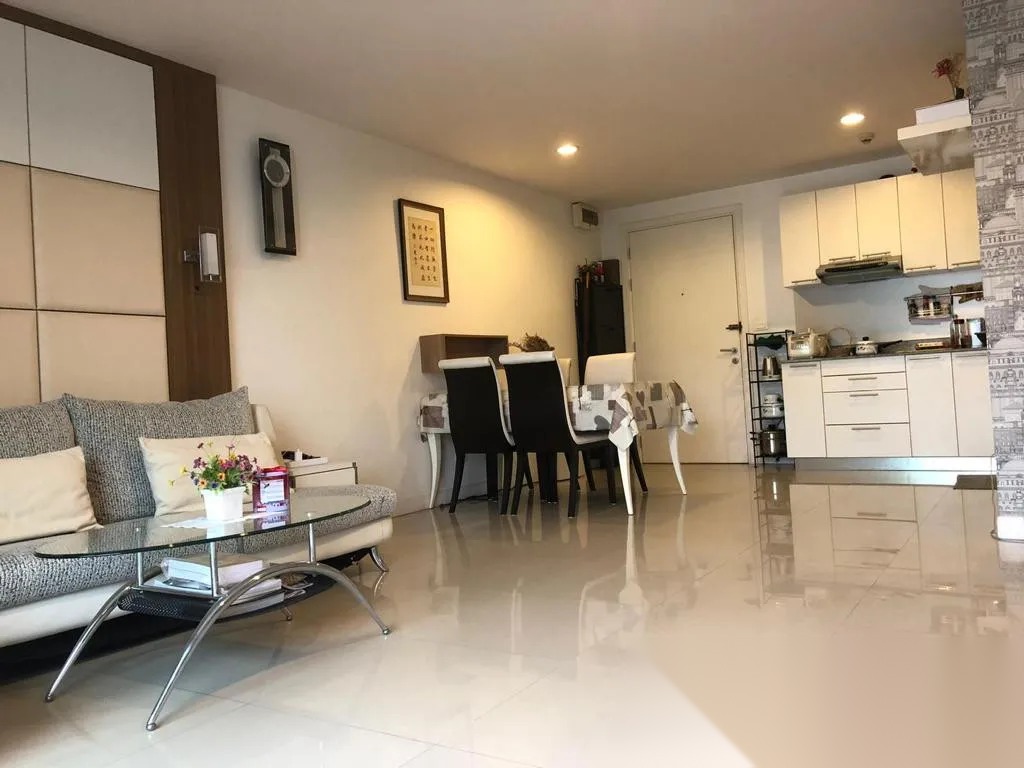 2 Bedroom Condo for sale at The Silk Phaholyothin-Aree 2 — photo 1