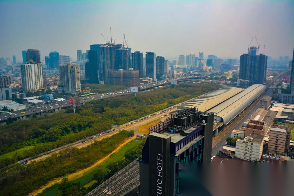1 Bedroom Condo for sale at Circle Living Prototype — photo 1