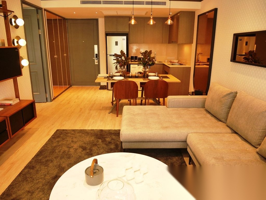 1 Bedroom Condo for sale at Noble Above Wireless Ruamrudee — photo 1