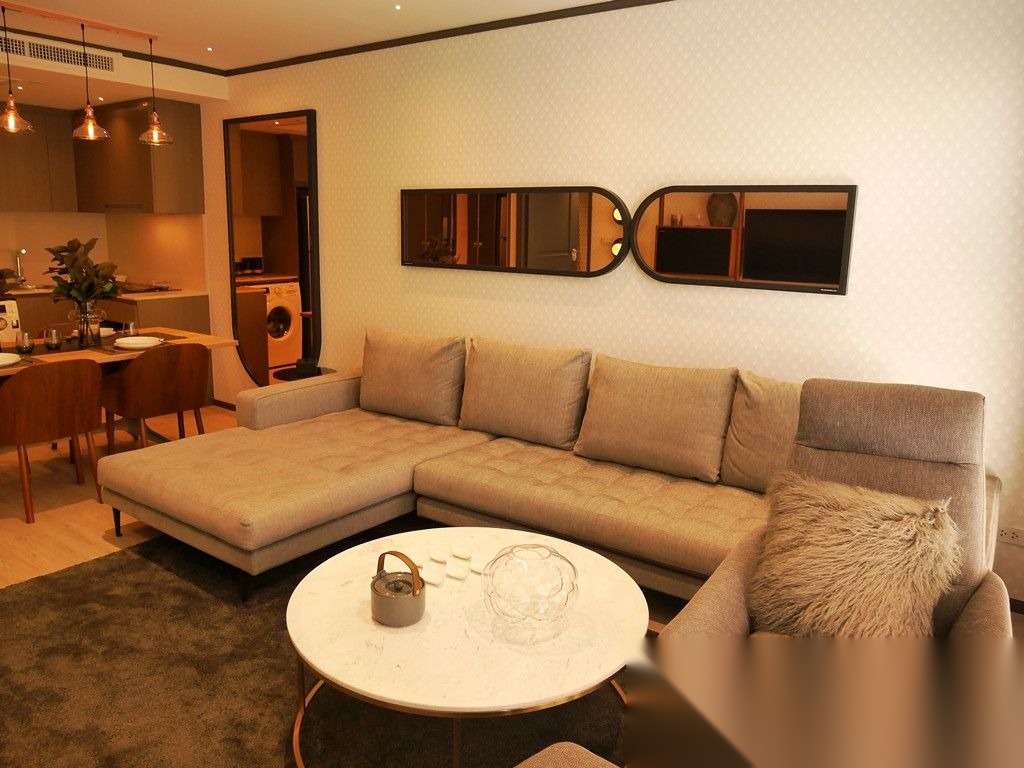 1 Bedroom Condo for sale at Noble Above Wireless Ruamrudee — photo 2