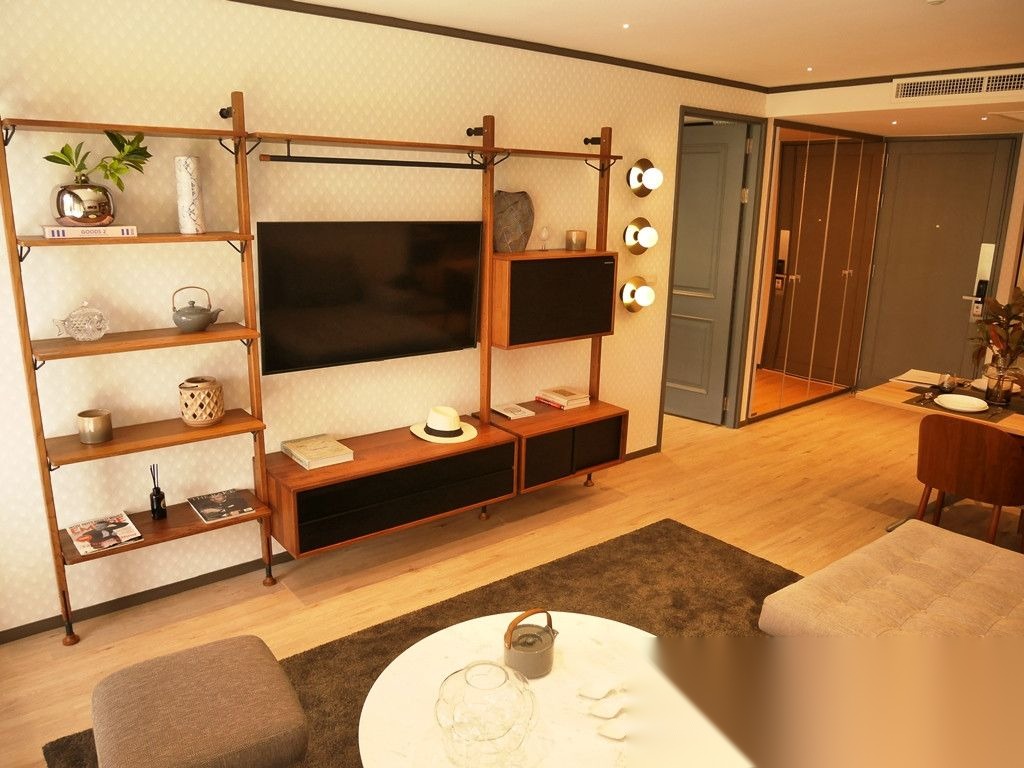 1 Bedroom Condo for sale at Noble Above Wireless Ruamrudee — photo 3