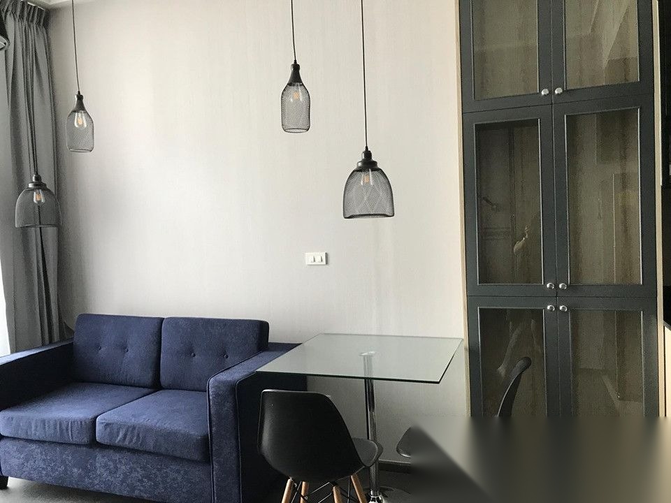 1 Bedroom Condo for sale at Edge Sukhumvit 23 — photo 5