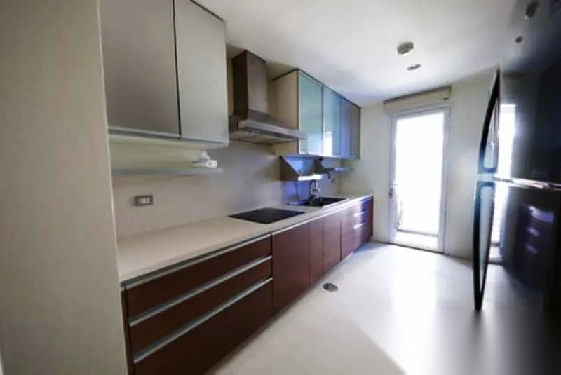 3 Bedroom Condo for sale at Avenue 61 — photo 3