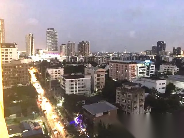 2 Bedroom Condo for sale at Mayfair Place Sukhumvit 50 — photo 2