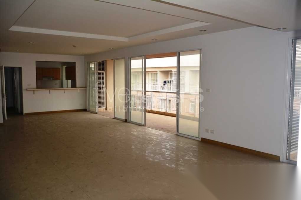 4 Bedroom Condo for sale at The Rise Sukhumvit 39 — photo 3