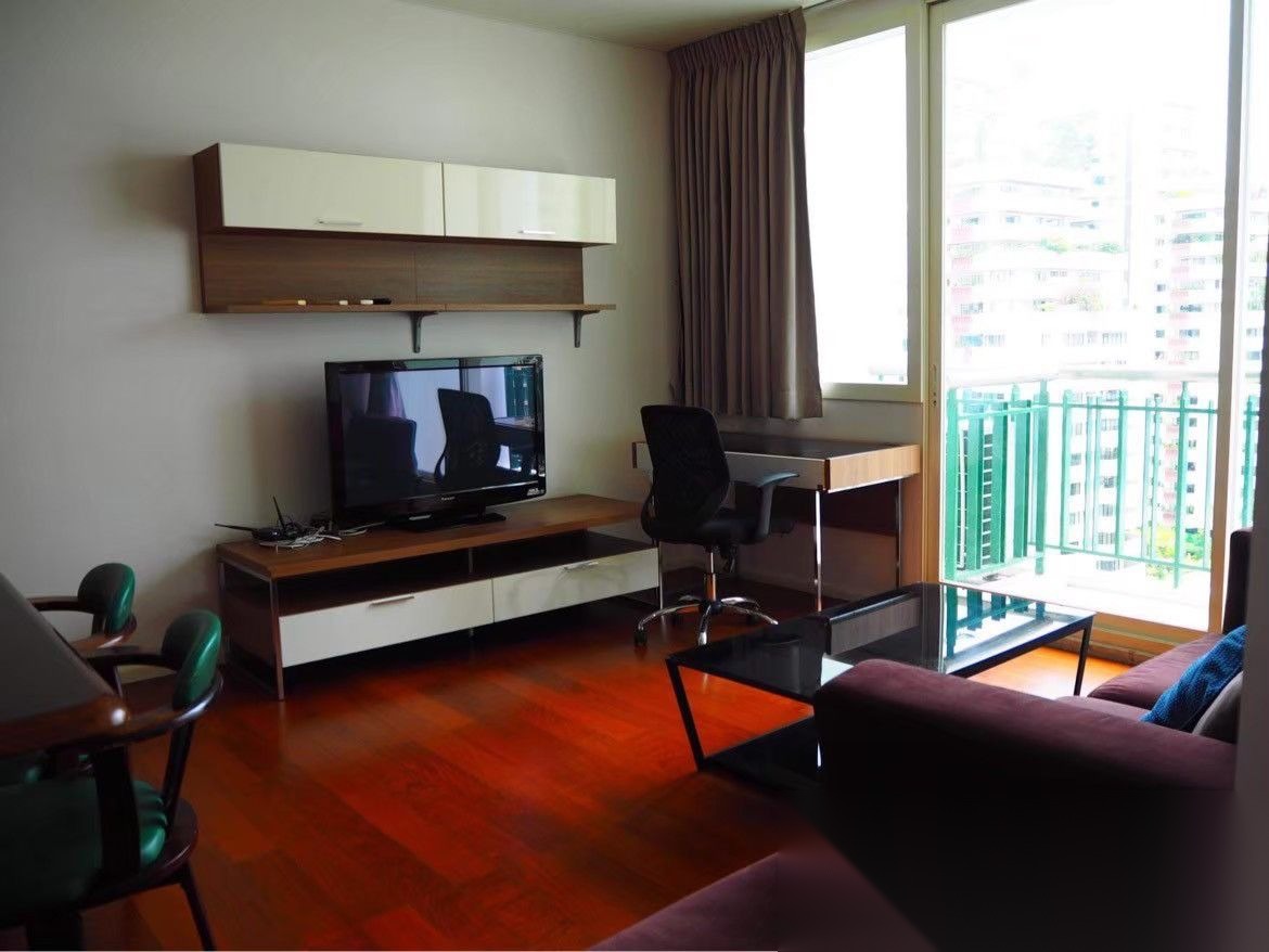 2 Bedroom Condo for sale at Wind Sukhumvit 23 — photo 4