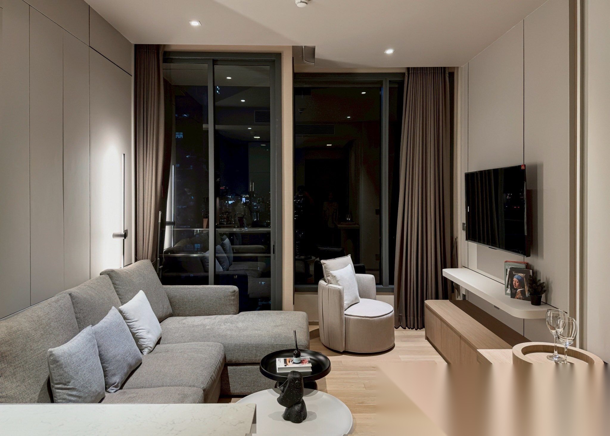 1 Bedroom Condo for sale at The Esse Asoke — photo 1