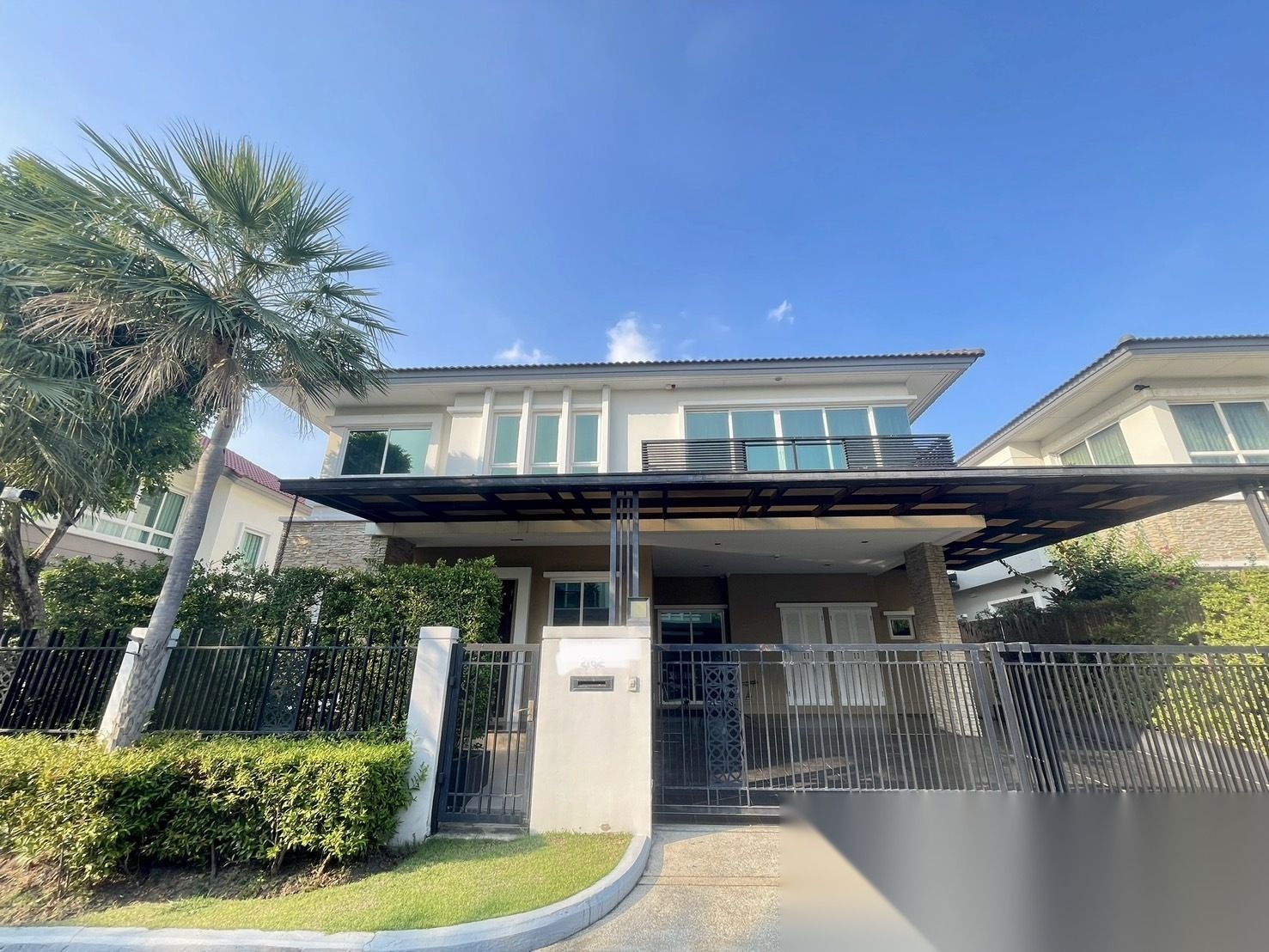 4 Bedroom House for sale at Grand Bangkok Boulevard Rama 9-Srinakarin — photo 1