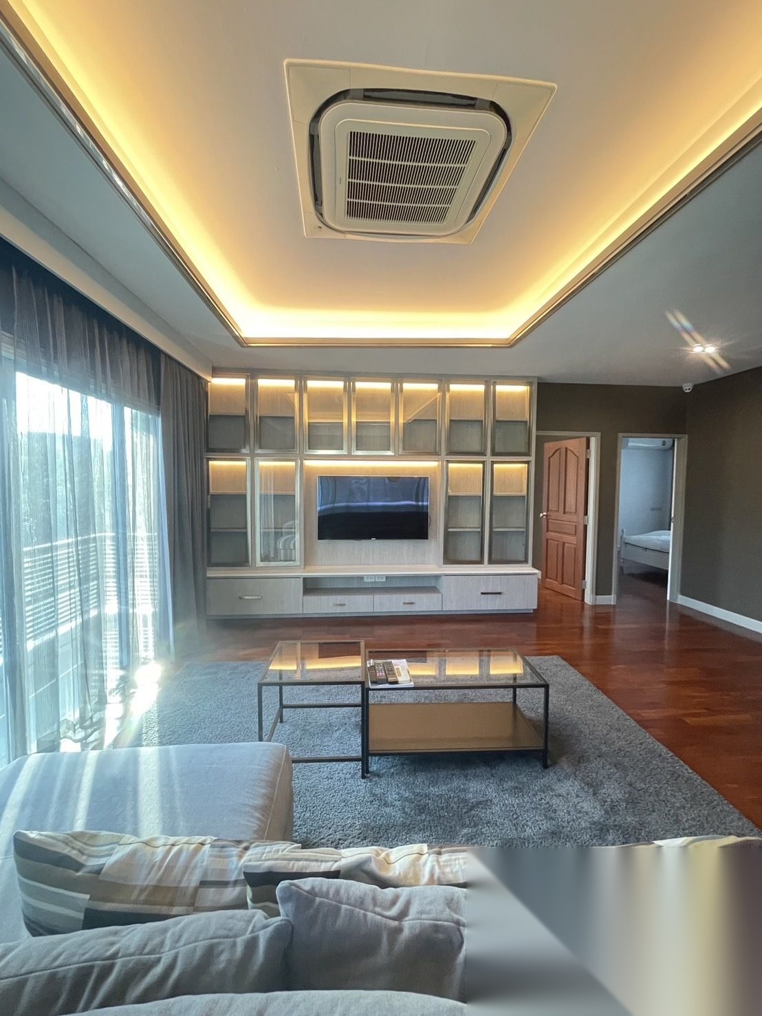 4 Bedroom House for sale at Grand Bangkok Boulevard Rama 9-Srinakarin — photo 2