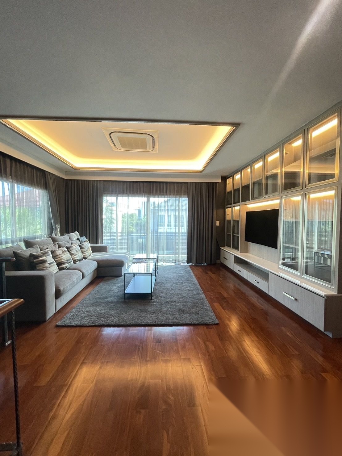 4 Bedroom House for sale at Grand Bangkok Boulevard Rama 9-Srinakarin — photo 5