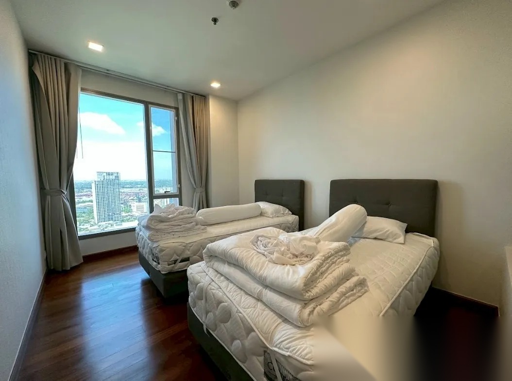 3 Bedroom Condo for sale at Ashton Morph 38 — photo 3