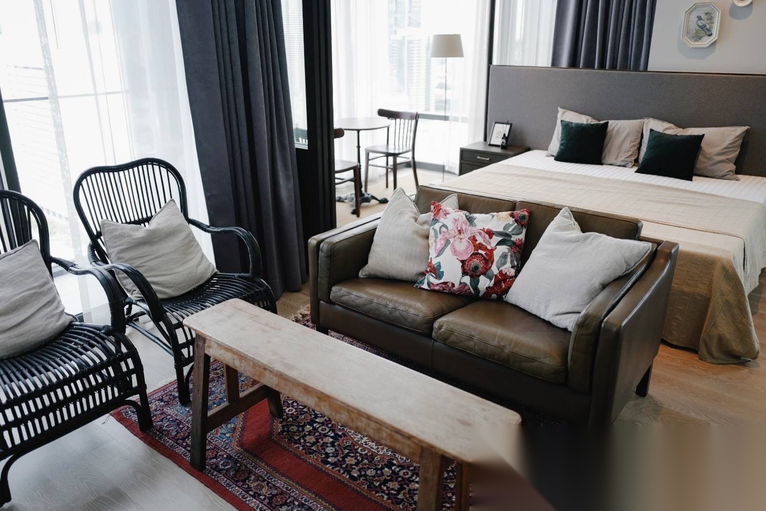 1 Bedroom Condo for sale at Ashton Silom — photo 2