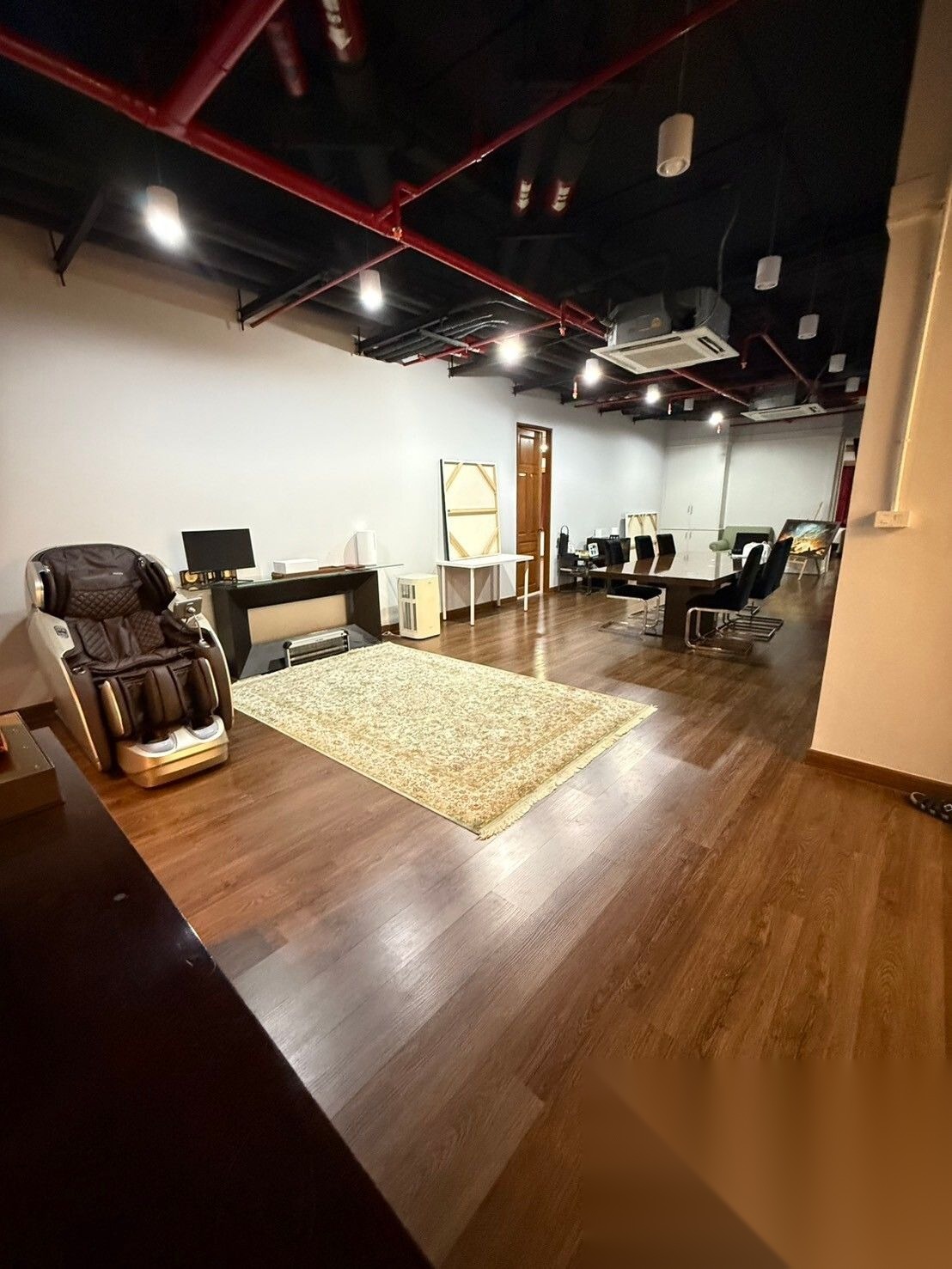 2 Bedroom Condo for sale at Moon Tower — photo 2