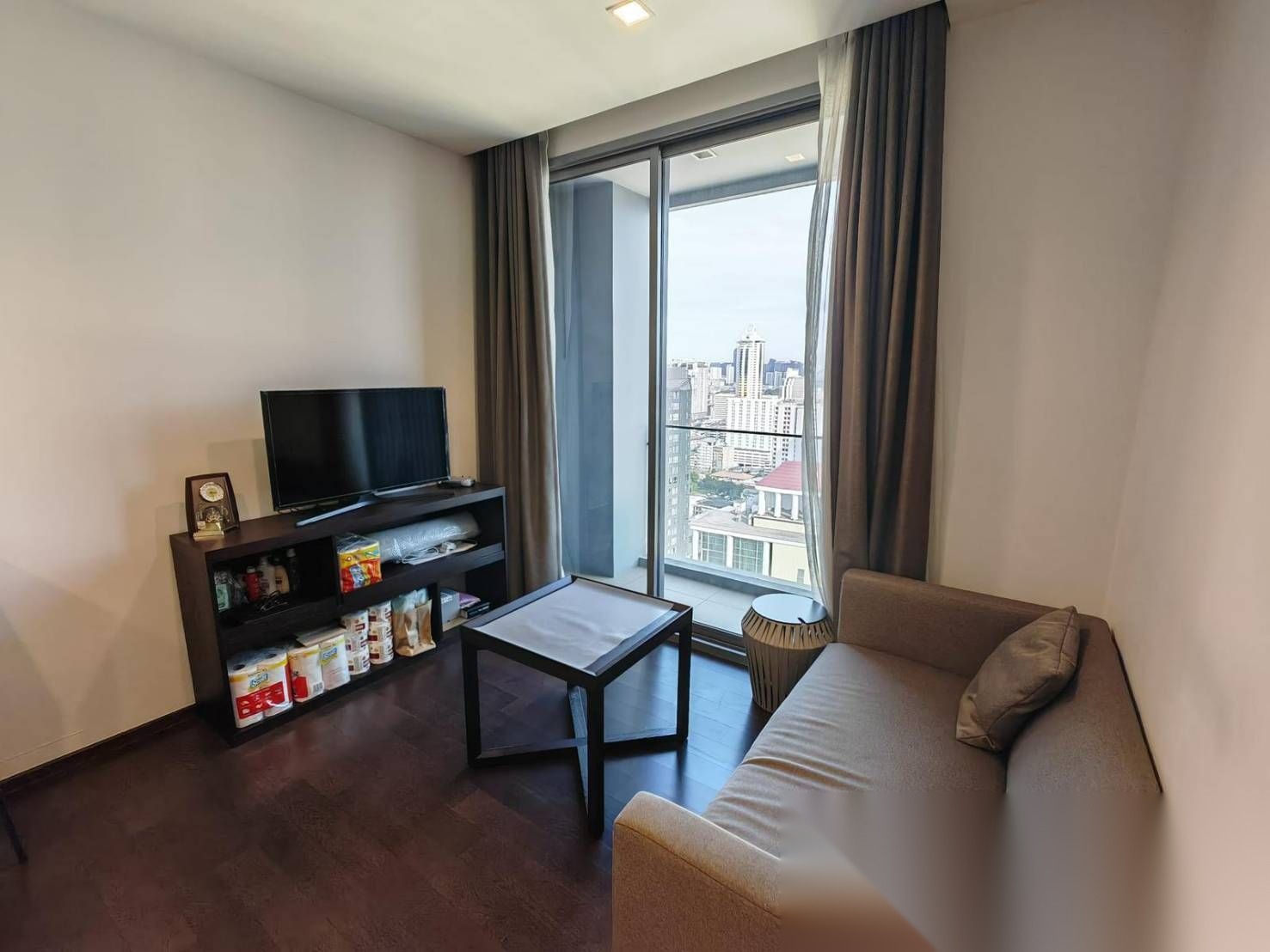 1 Bedroom Condo for sale at The Line Ratchathewi — photo 2