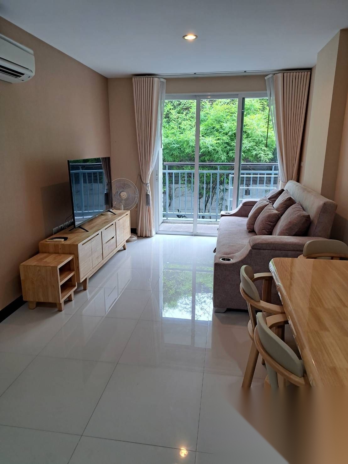 1 Bedroom Condo for sale at Voque Sukhumvit 16 — photo 1