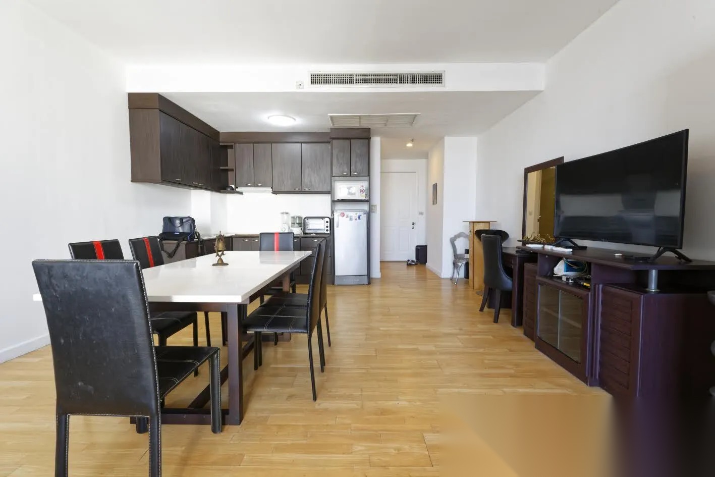 Studio Condo for sale at Baan Sathorn Chaophraya — photo 4