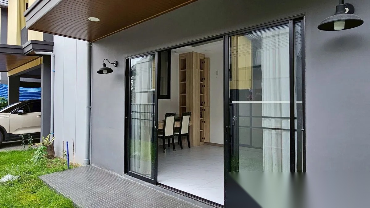 3 Bedroom House for sale at Noble Gable Watcharapol — photo 3