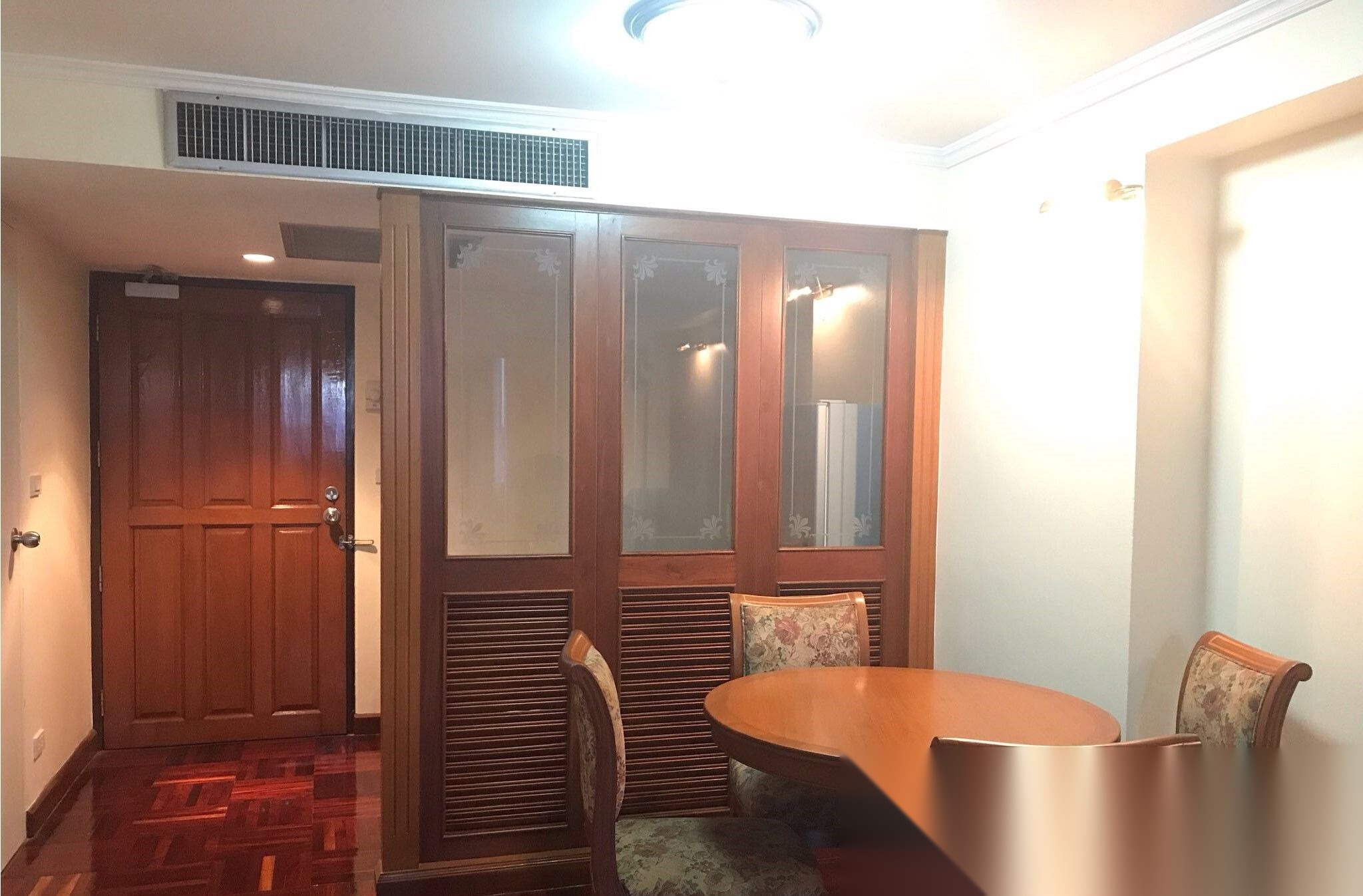 1 Bedroom Condo for sale at Omni Tower Sukhumvit Nana — photo 5