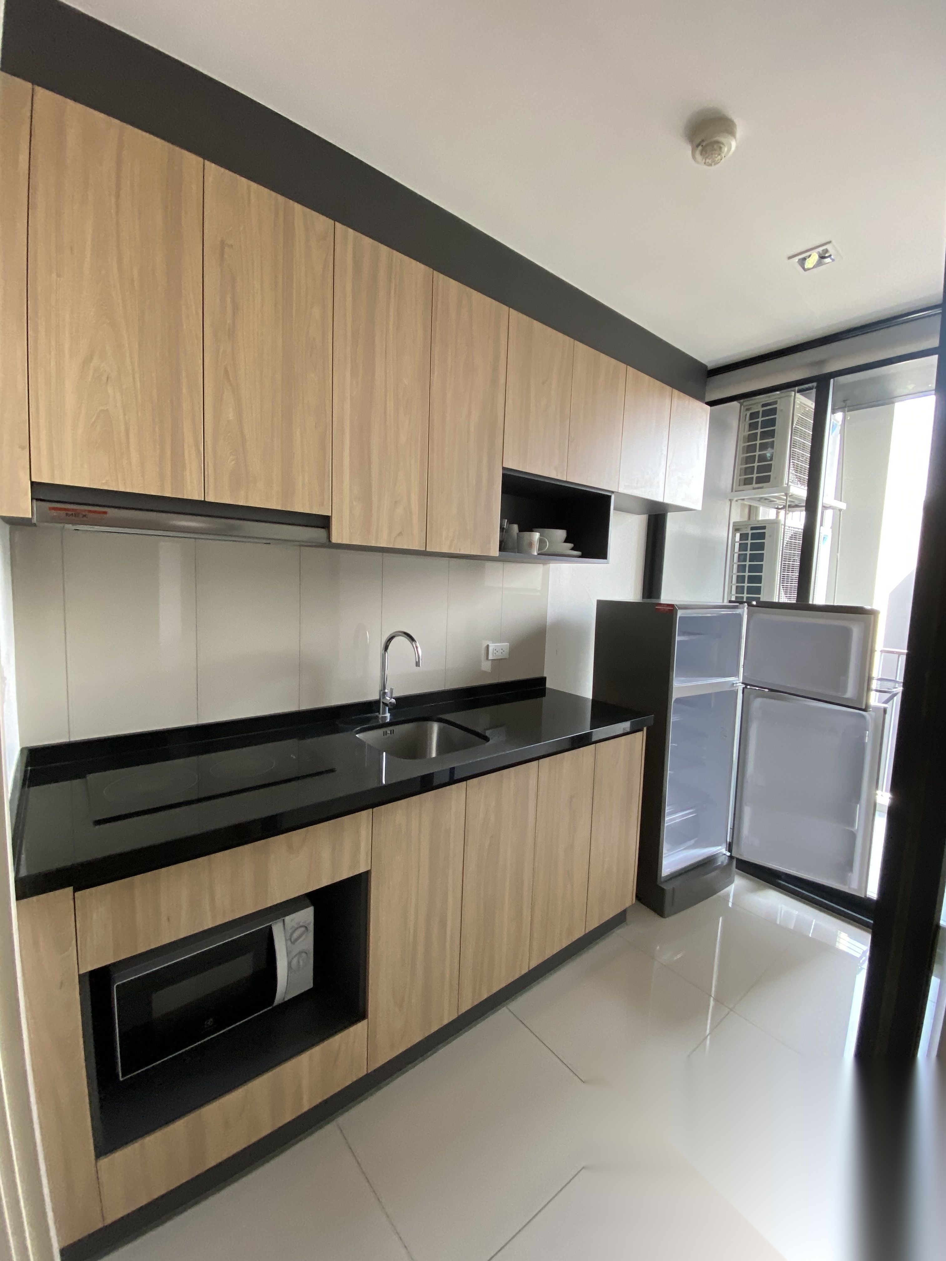 1 Bedroom Condo for sale at Hasu Haus — photo 4