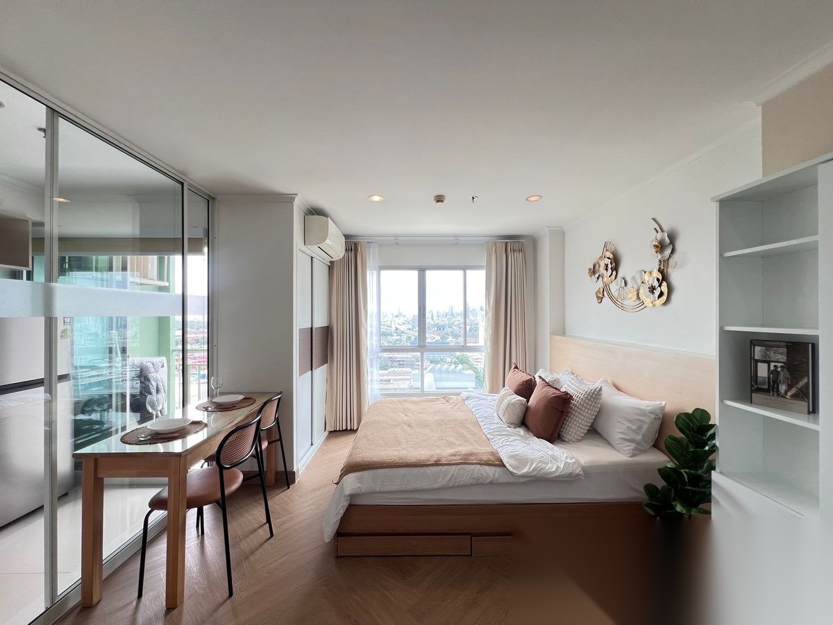 1 Bedroom Condo for sale at Lumpini Place Rama 4-Kluaynamthai — photo 1