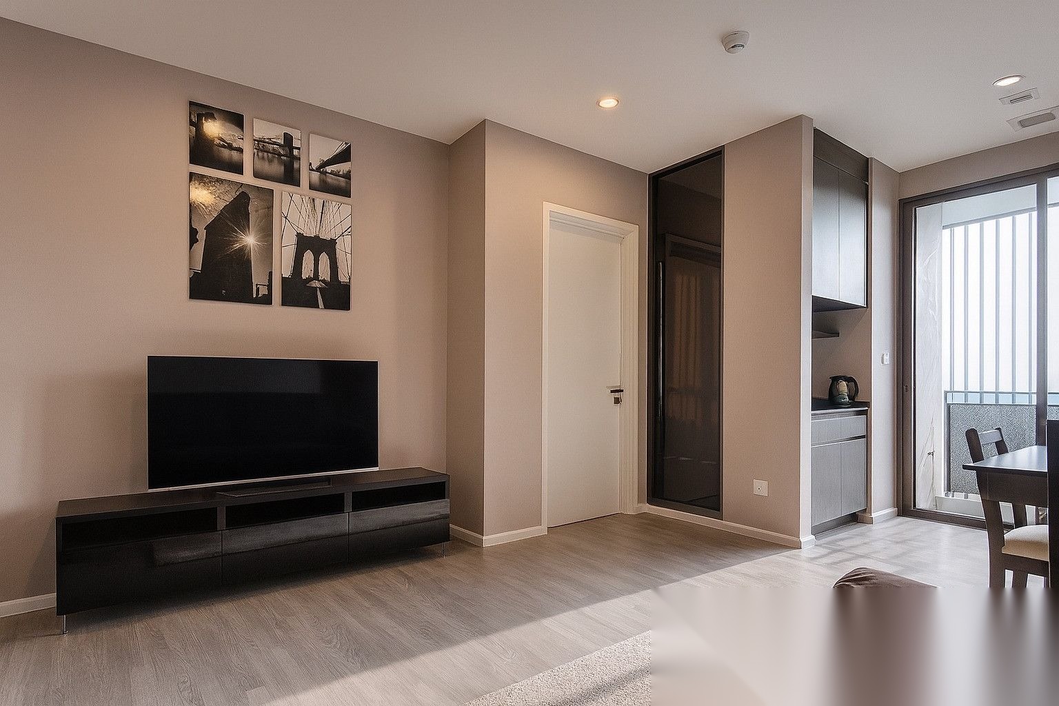 1 Bedroom Condo for sale at The Room Sukhumvit 69 — photo 1