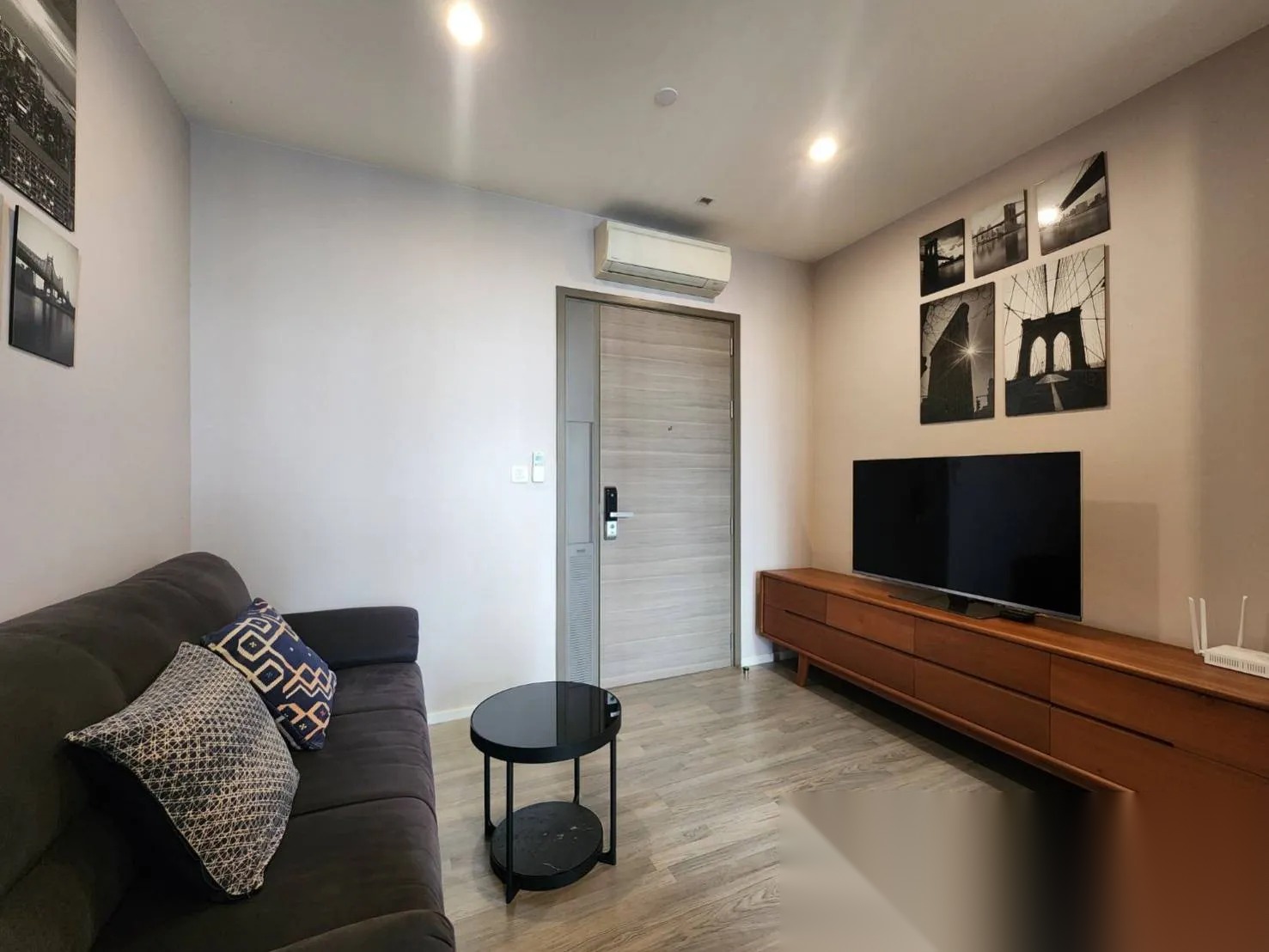 1 Bedroom Condo for sale at The Room Sukhumvit 69 — photo 2
