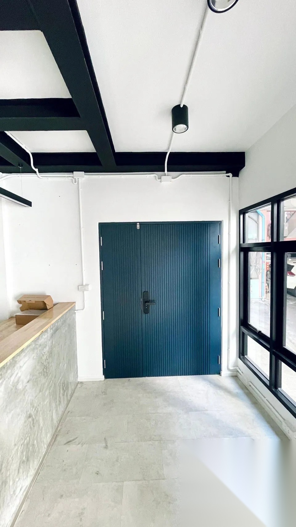 Newly Renovated 4 Storey Home Office in Sukhumvit 101 — photo 3