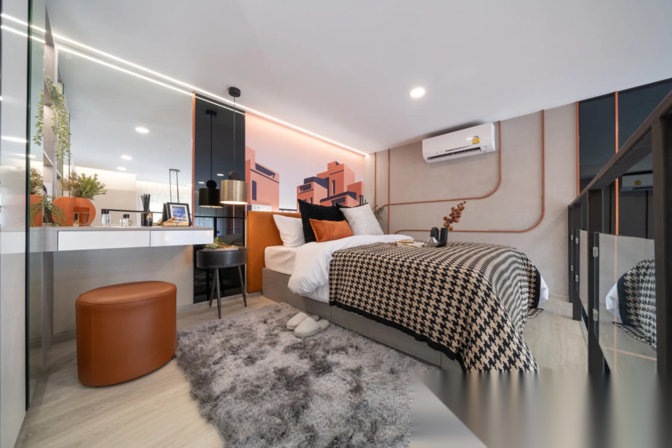 1 Bedroom Condo for sale at Origin Plug & Play Sirindhorn Station — photo 1