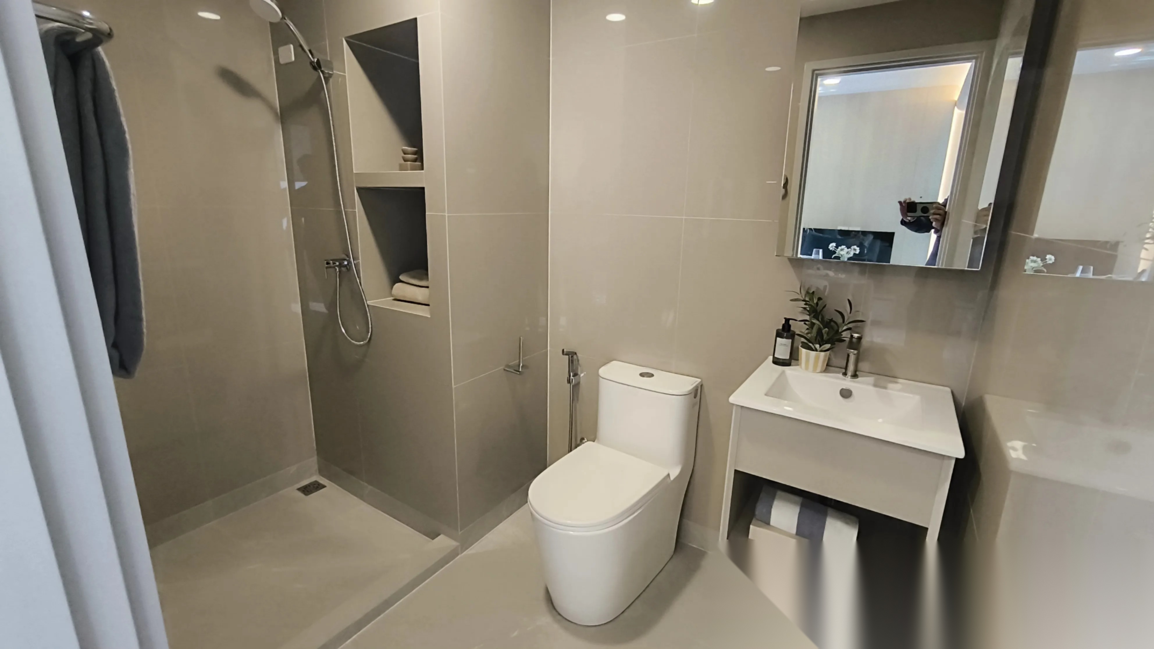 2 Bedroom Condo for sale at COBE Ladprao - Sutthisan — photo 5