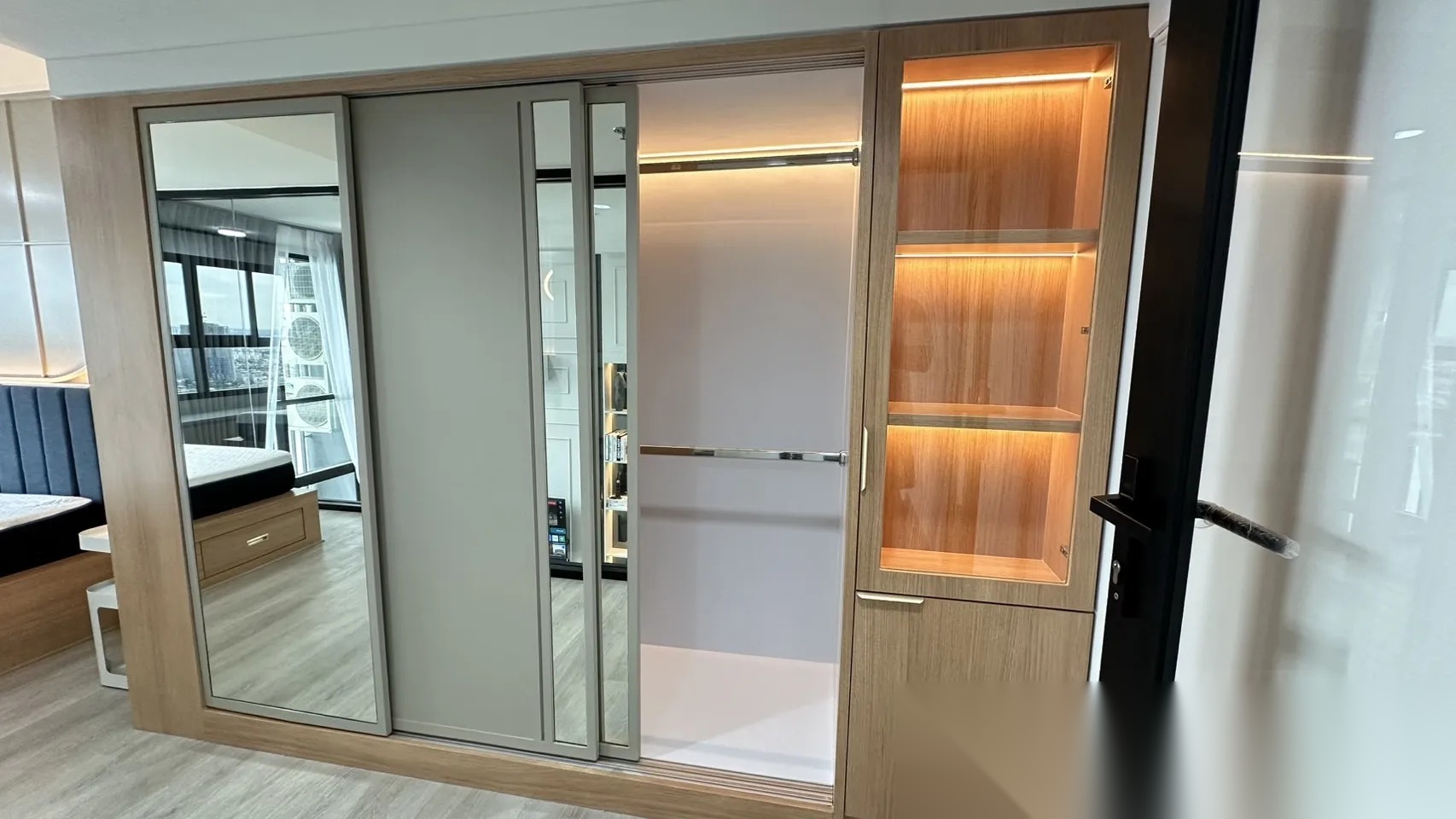 1 Bedroom Condo for sale at Ideo Charan 70 - Riverview — photo 4