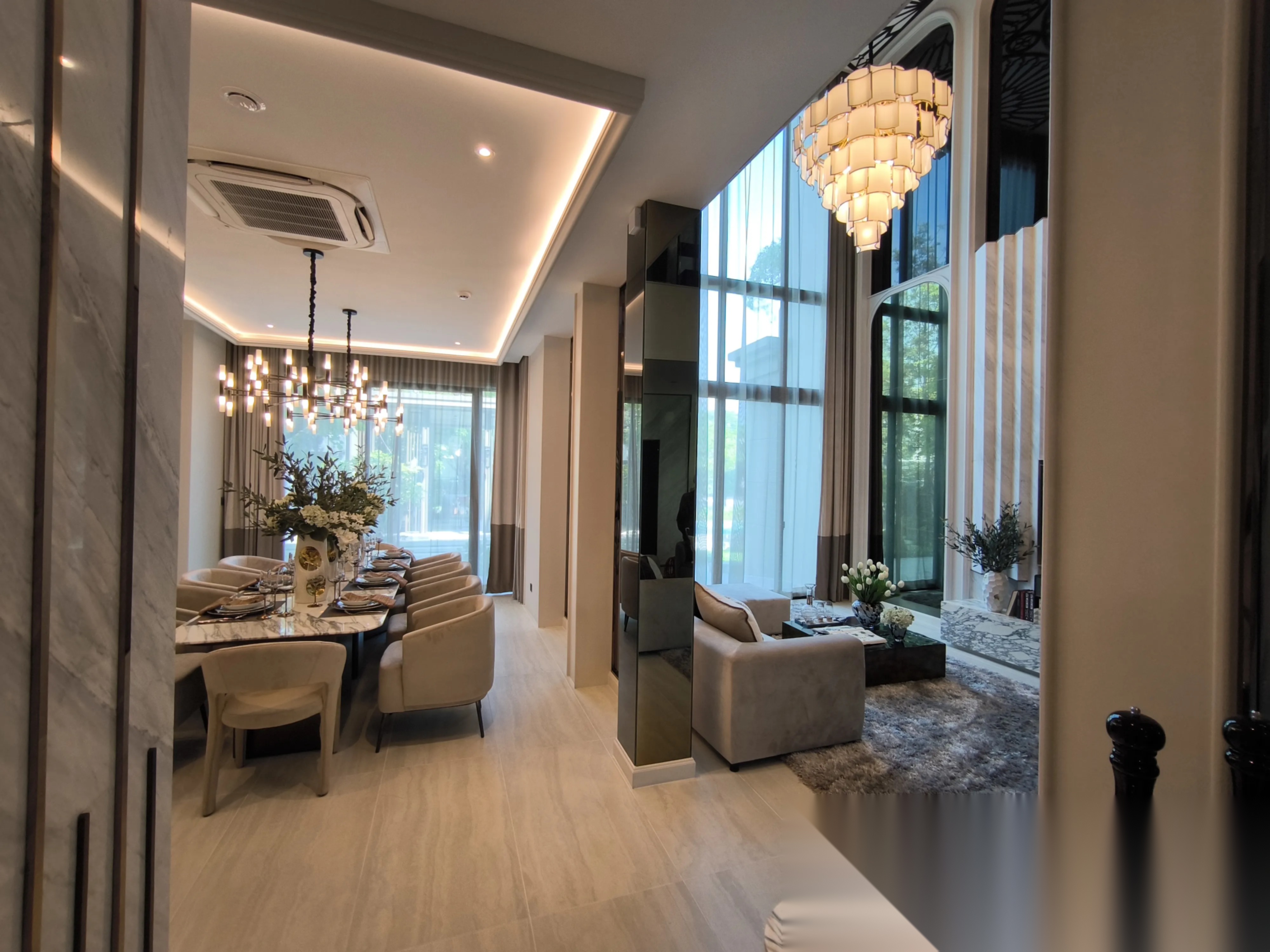 5 Bedroom House for sale at Grand Bangkok Boulevard Pinklao-Borom — photo 1