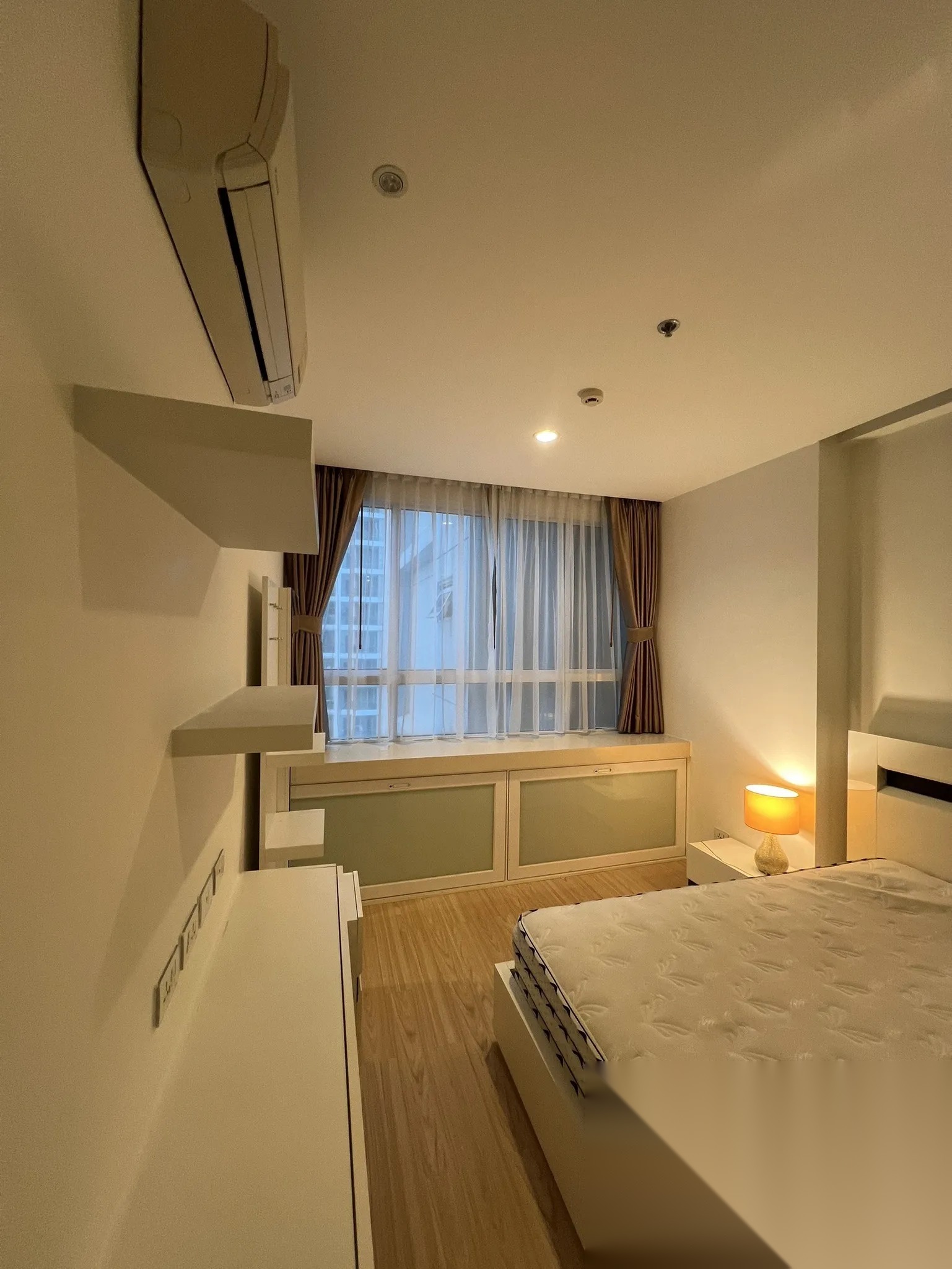 1 Bedroom Condo for sale at TC Green Rama 9 — photo 3