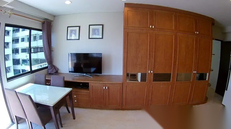 1 Bedroom Condo for sale at Saranjai Mansion — photo 2