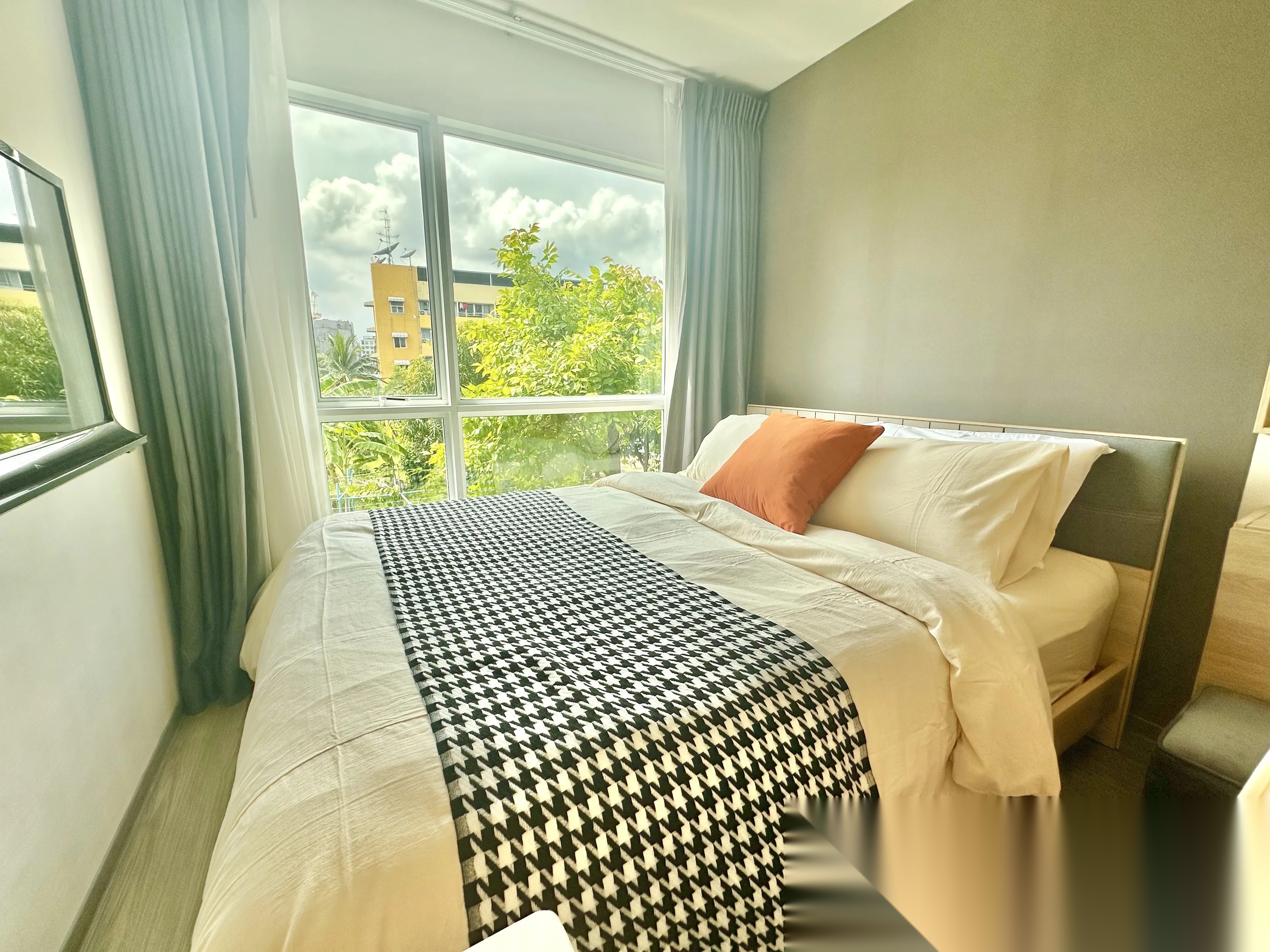 Studio Condo for sale at Regent Home Sukhumvit 97/1 — photo 2