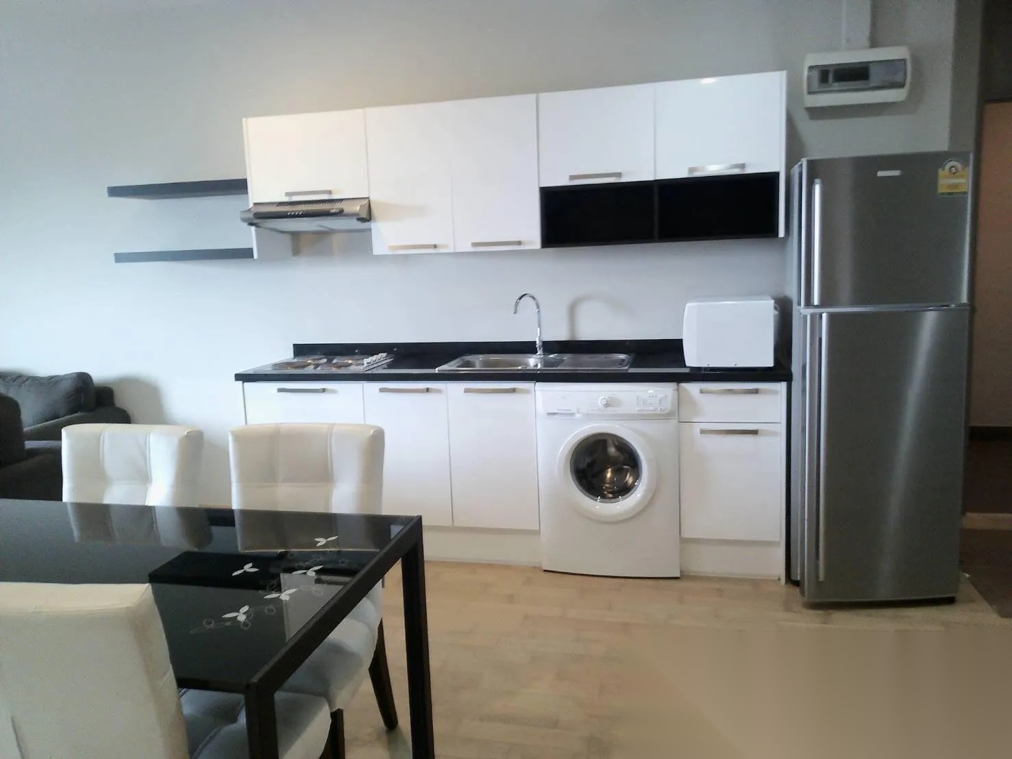 2 Bedroom Condo for sale at Noble Reveal — photo 2