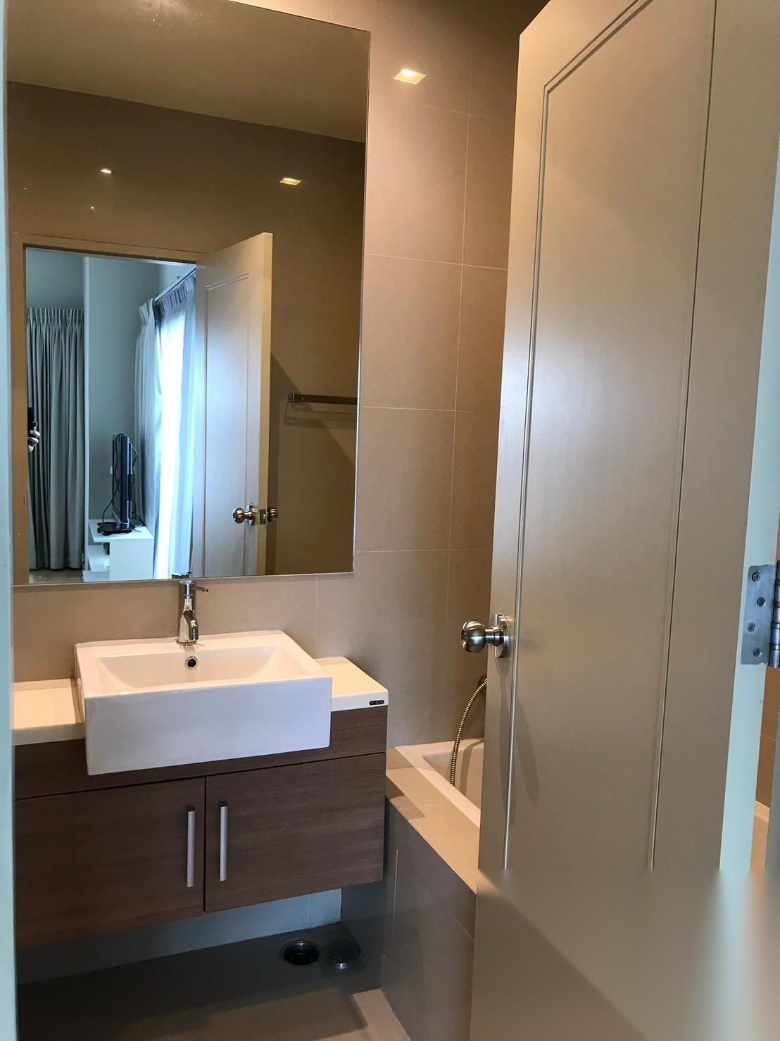 2 Bedroom Condo for sale at Noble Reveal — photo 5
