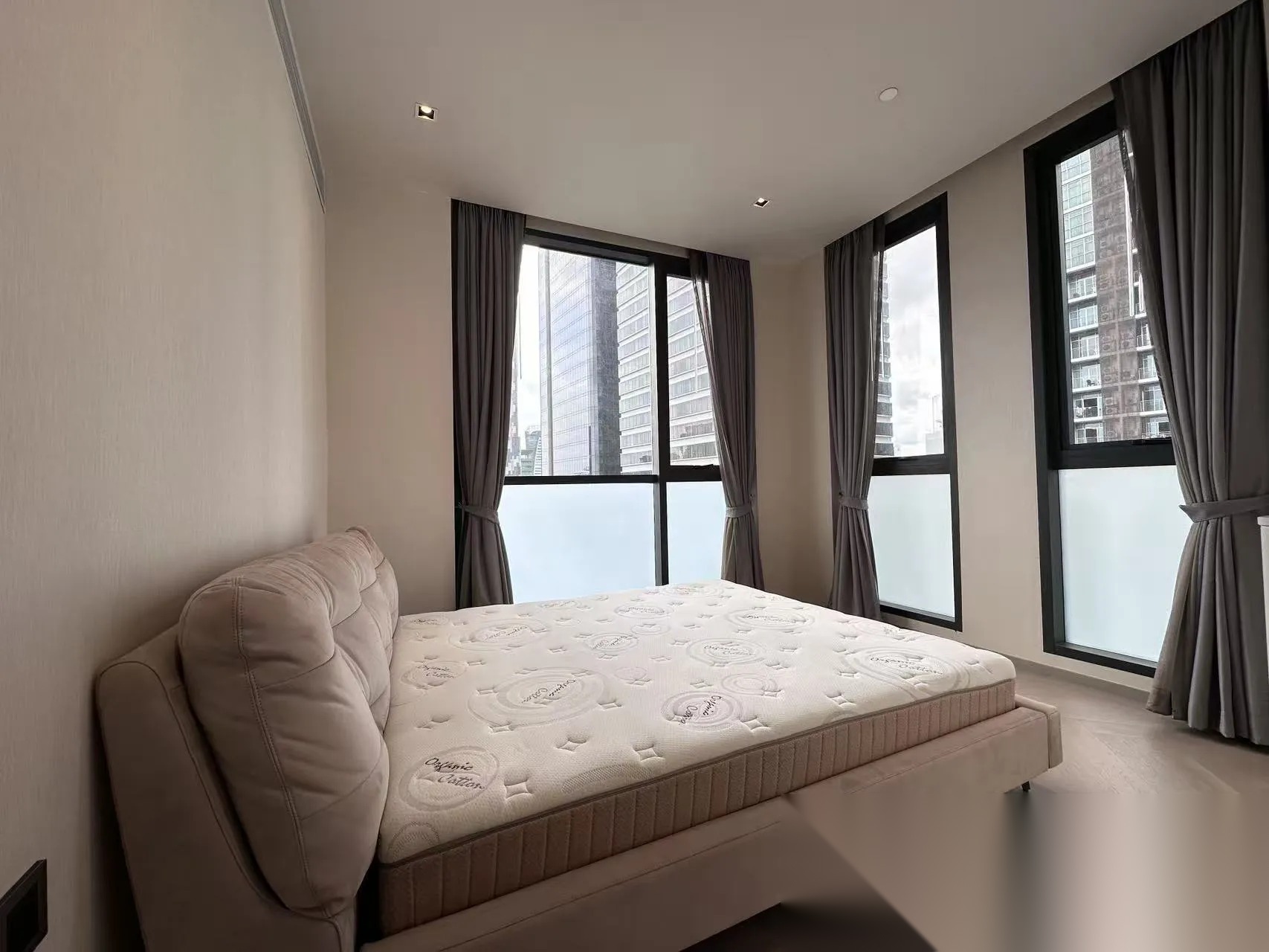 4 Bedroom Penthouse for sale at The Reserve Sathorn — photo 4