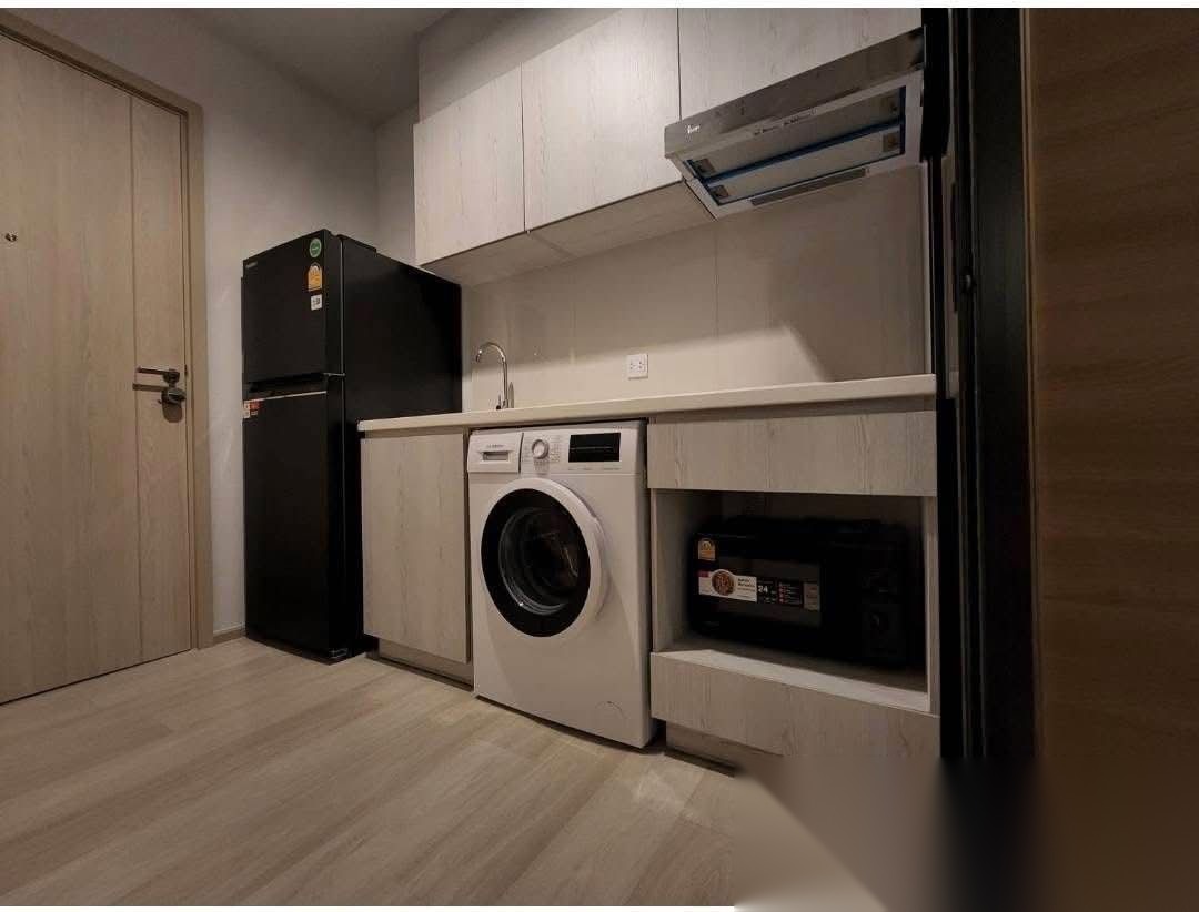 Studio Condo for sale at Life One Wireless — photo 4