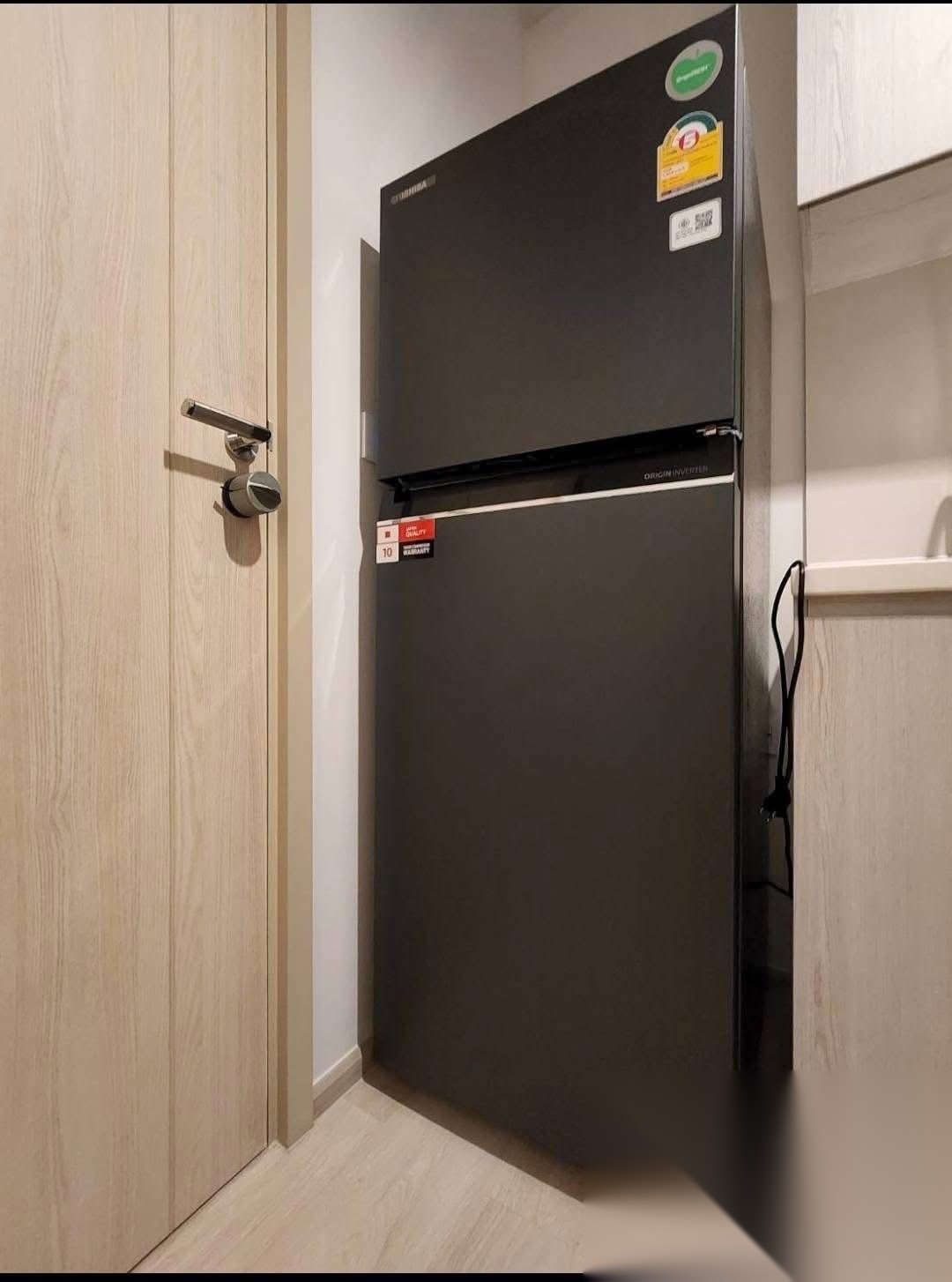 Studio Condo for sale at Life One Wireless — photo 5